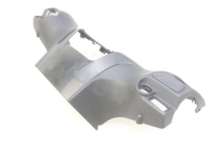photo de COBERTURA TRASEIRA DO GUIDÃO PIAGGIO BEVERLY 125 (2010 - 2015) - Vista geral
