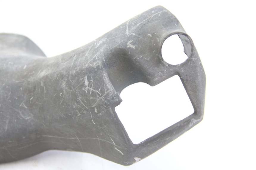 photo de COBERTURA TRASEIRA DO GUIDÃO SUZUKI BURGMAN 125 (2007 - 2014) - Ampliação técnica