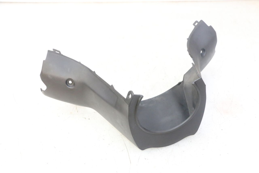 photo de COBERTURA TRASEIRA DO GUIDÃO SUZUKI BURGMAN 125 (2007 - 2014) - Outro ângulo de visão