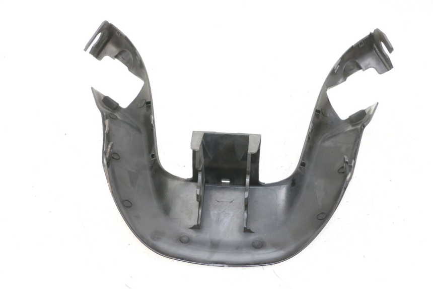 photo de COBERTURA TRASEIRA DO GUIDÃO SUZUKI BURGMAN 650 (2013 - 2020) - Ampliação técnica