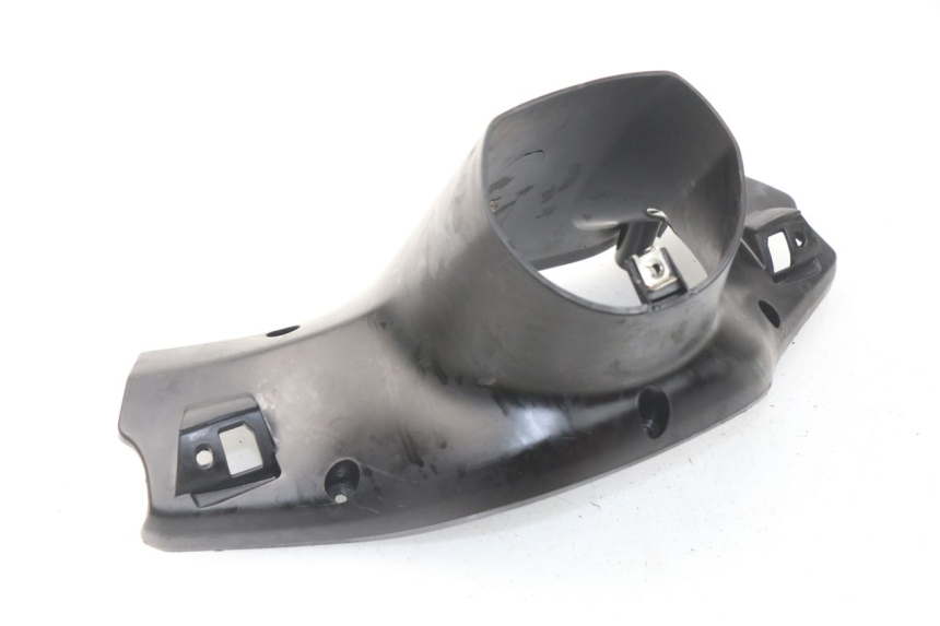 photo de COBERTURA TRASEIRA DO GUIDÃO YAMAHA BW'S 50 (2004 - 2017) - Outro ângulo de visão