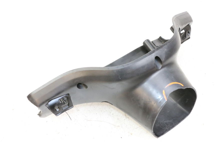 photo de COBERTURA TRASEIRA DO GUIDÃO YAMAHA BW'S 50 (2004 - 2017) - Pontos de fixação