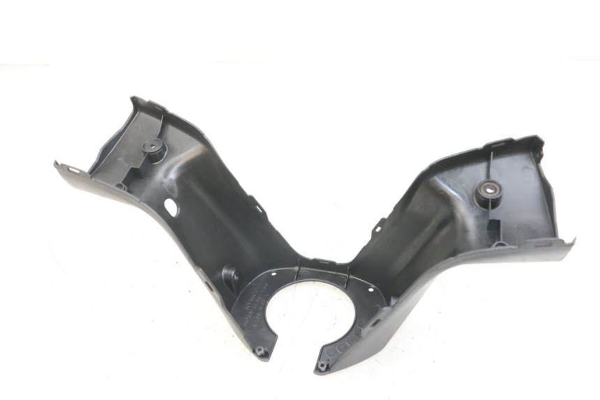 photo de COBERTURA TRASEIRA DO GUIDÃO KYMCO DINK 4T 50 (2007 - 2018) - Ampliação técnica