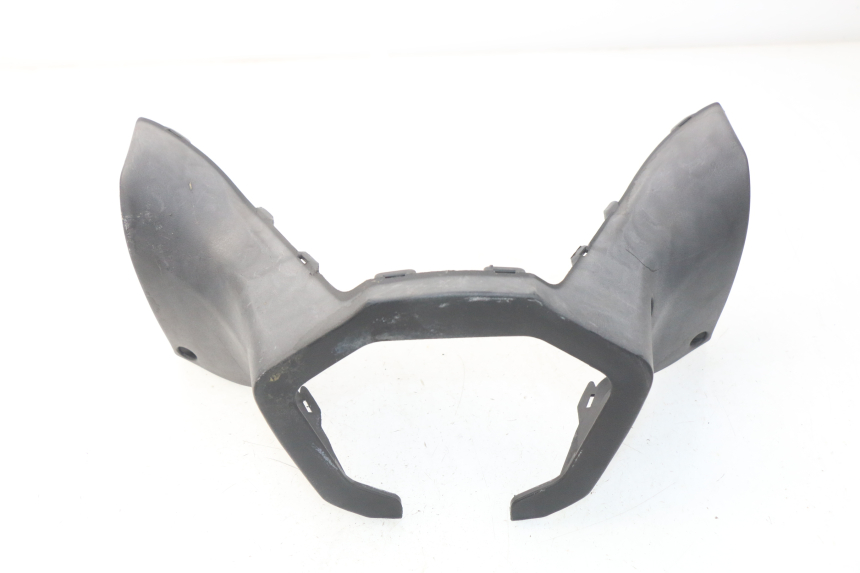 photo de COBERTURA TRASEIRA DO GUIDÃO KYMCO DINK STREET 125 (2009 - 2014) - Outro ângulo de visão