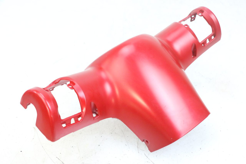 photo de COBERTURA TRASEIRA DO GUIDÃO PEUGEOT DJANGO 4T 50 (2014 - 2019) - Detalhes característicos