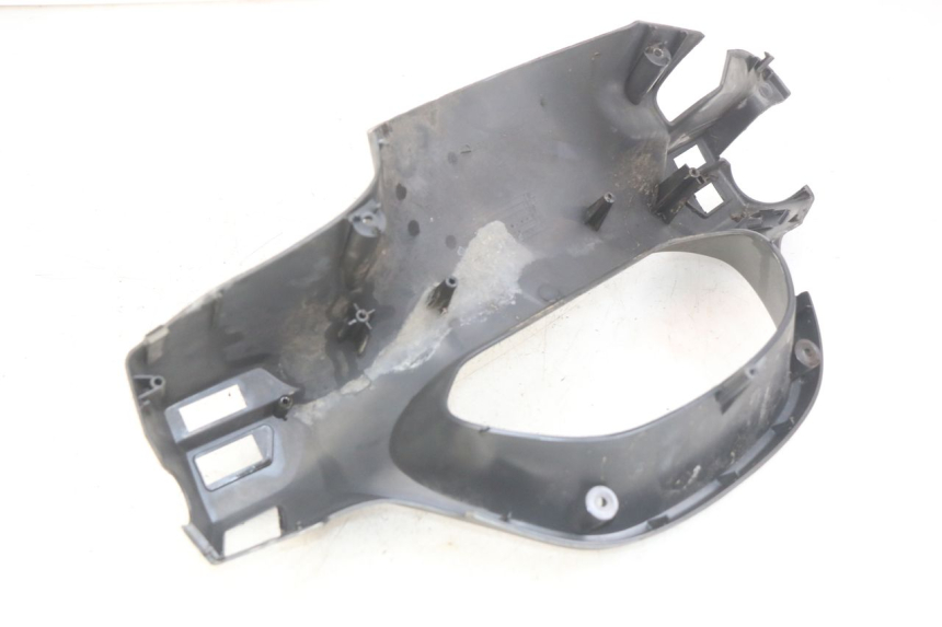 photo de COBERTURA TRASEIRA DO GUIDÃO HONDA FES PANTHEON 2T 125 (1998 - 2002) - Detalhe da peça
