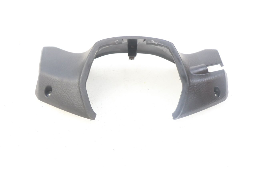 photo de COBERTURA TRASEIRA DO GUIDÃO HONDA FES S-WING SWING ABS 125 (2007 - 2015) - Detalhe da peça
