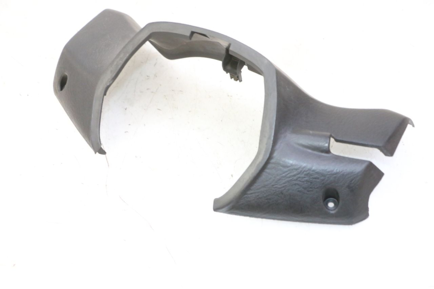 photo de COBERTURA TRASEIRA DO GUIDÃO HONDA FES S-WING SWING ABS 125 (2007 - 2015) - Zoom do estado de desgaste