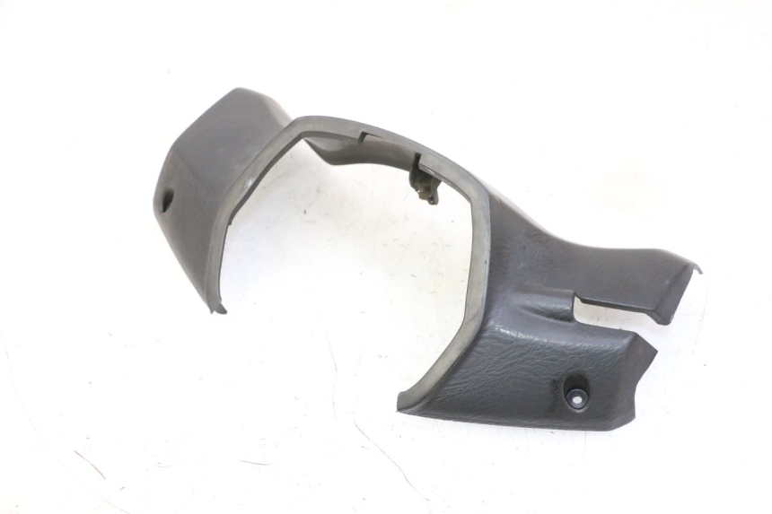 photo de COBERTURA TRASEIRA DO GUIDÃO HONDA FES S-WING SWING ABS 125 (2007 - 2015) - Zoom do estado de desgaste