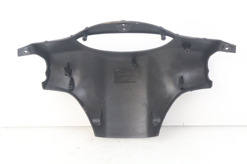 photo de CAPA DE GUIADOR TRASEIRA SACHS FY125T FY T 125 (2007 - 2011) - Outro ângulo de visão