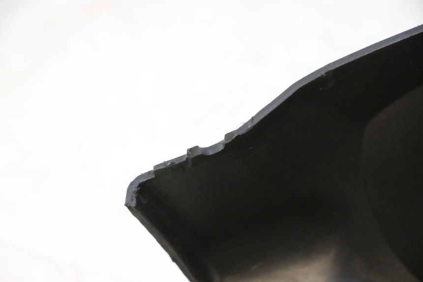 photo de COBERTURA TRASEIRA DO GUIDÃO EUROCKA GTR 50 (2018 - 2021) - Detalhe da peça