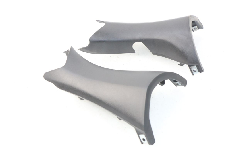 photo de COBERTURA TRASEIRA DO GUIDÃO SYM GTS EFI ABS 125 (2012 - 2016) - Vista principal