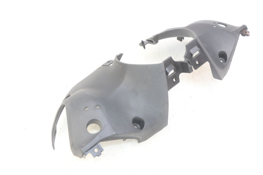 photo de COBERTURA TRASEIRA DO GUIDÃO YAMAHA HW XENTER 125 (2011 - 2017) - Zoom do estado de desgaste