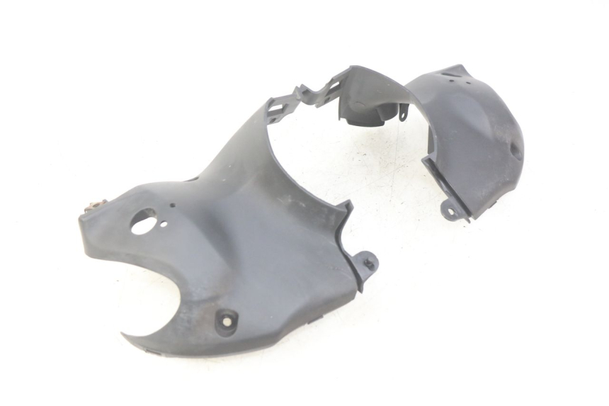 photo de COBERTURA TRASEIRA DO GUIDÃO YAMAHA HW XENTER 125 (2011 - 2017) - Outro ângulo de visão