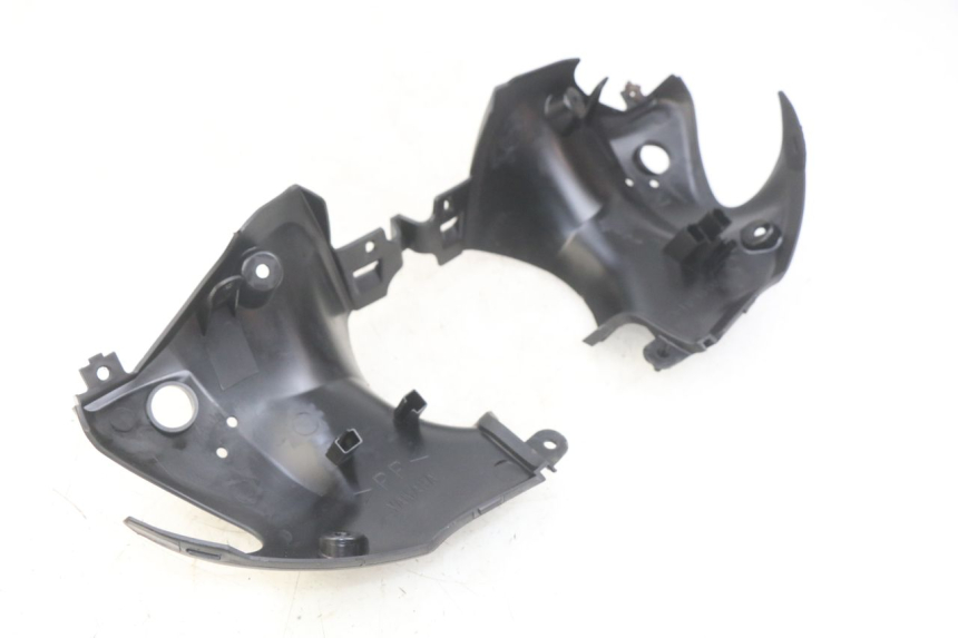 photo de COBERTURA TRASEIRA DO GUIDÃO YAMAHA HW XENTER 125 (2011 - 2017) - Vista geral
