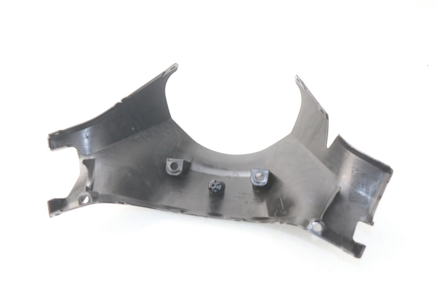 photo de COBERTURA TRASEIRA DO GUIDÃO HONDA INTEGRA NC D 750 (2016 - 2018) - Zoom do estado de desgaste