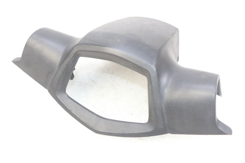 photo de COBERTURA TRASEIRA DO GUIDÃO PEUGEOT KISBEE 4T 50 (2010 - 2017) - Vista principal