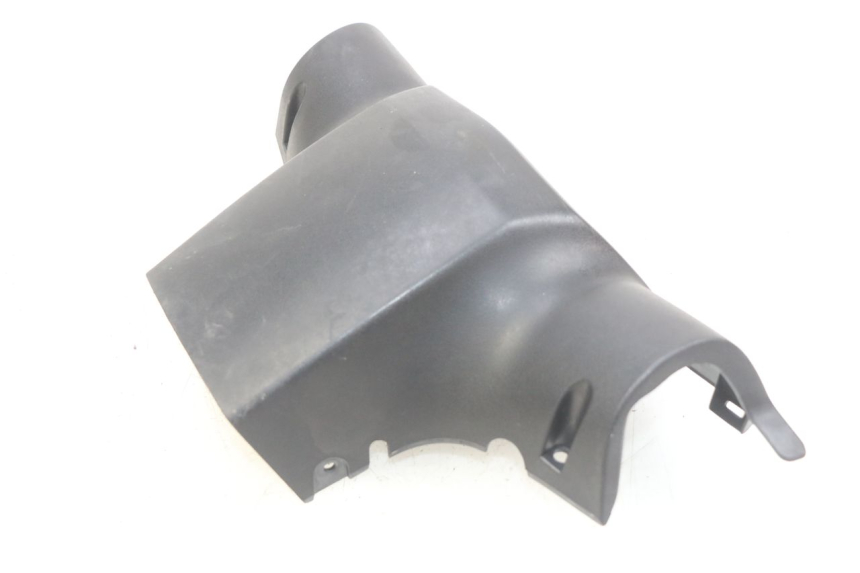 photo de COBERTURA TRASEIRA DO GUIDÃO PEUGEOT KISBEE 4T 50 (2010 - 2017) - Detalhe da peça