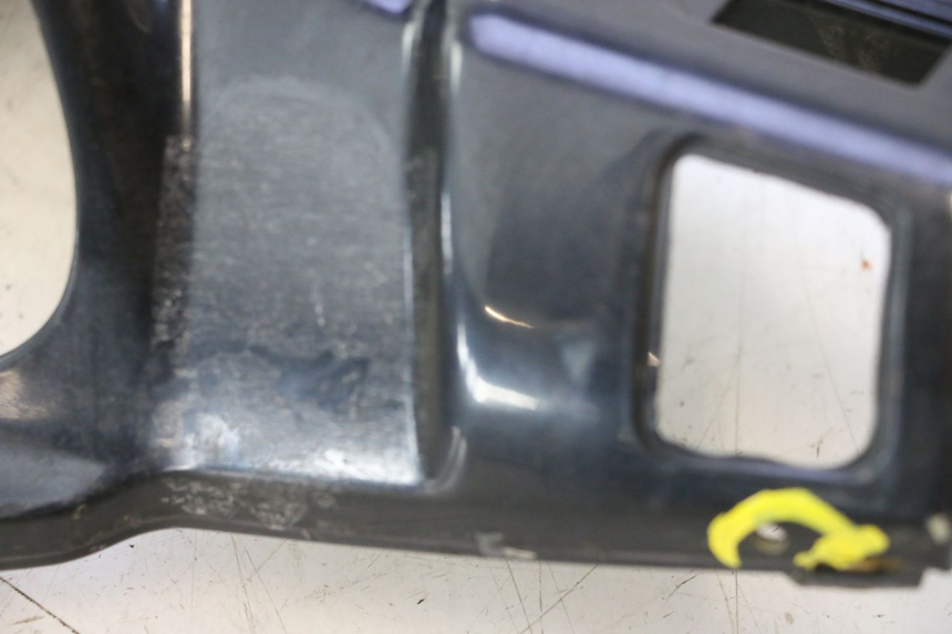 photo de CAPA DE GUIADOR TRASEIRA KYMCO LIKE 125 (2009 - 2016) - Pontos de fixação