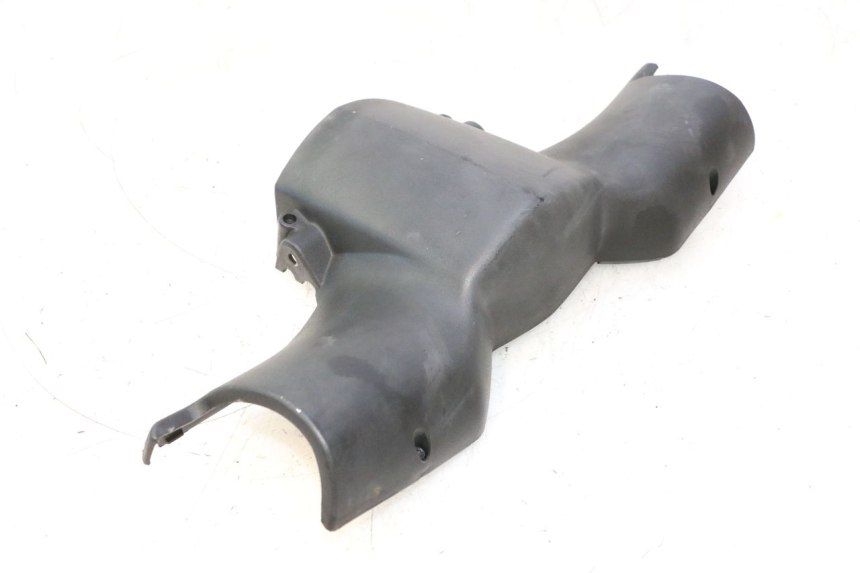 photo de COBERTURA TRASEIRA DO GUIDÃO PEUGEOT LUDIX PRO 2T 50 (2010 - 2017) - Detalhe da peça