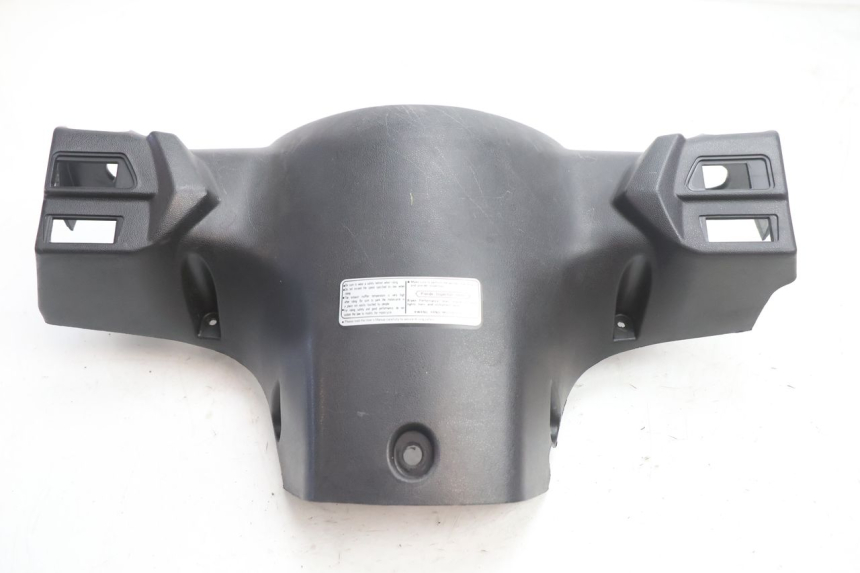 photo de COBERTURA TRASEIRA DO GUIDÃO KYMCO MOVIE S 125 (2009 - 2018) - Detalhe da peça