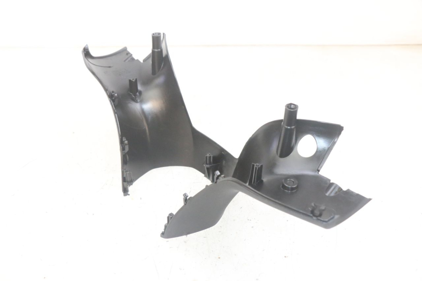 photo de CAPA DE GUIADOR TRASEIRA PIAGGIO MP3 HPE 300 (2019 - 2026) - Vista geral