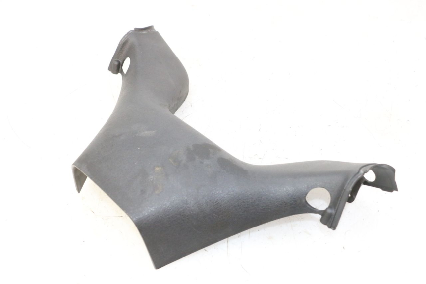 photo de COBERTURA TRASEIRA DO GUIDÃO PIAGGIO MP3 RL 250 (2006 - 2010) - Detalhe da peça
