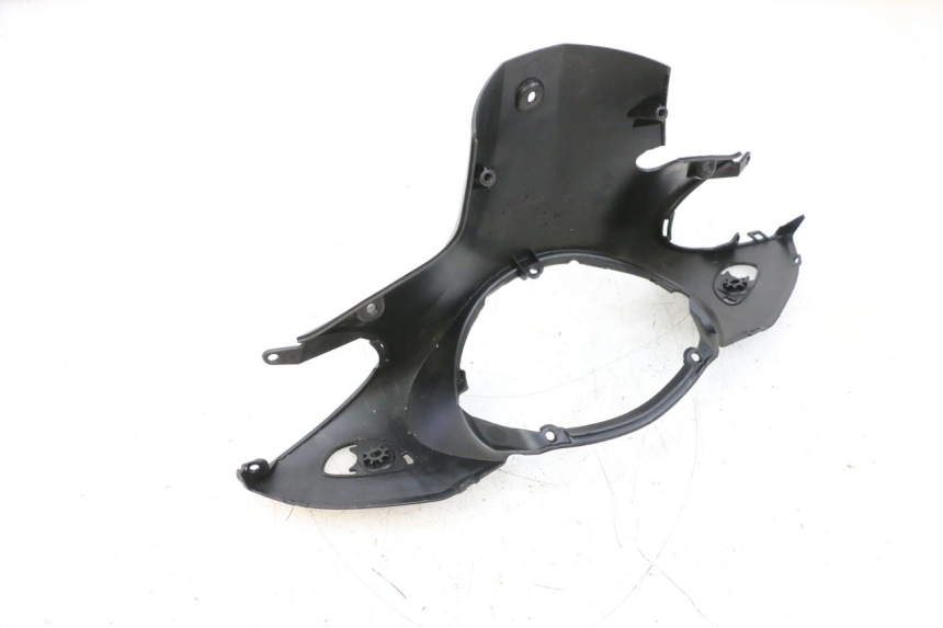 photo de COBERTURA TRASEIRA DO GUIDÃO YAMAHA NEOS NEO'S 4T 50 (2008 - 2016) - Detalhe da peça