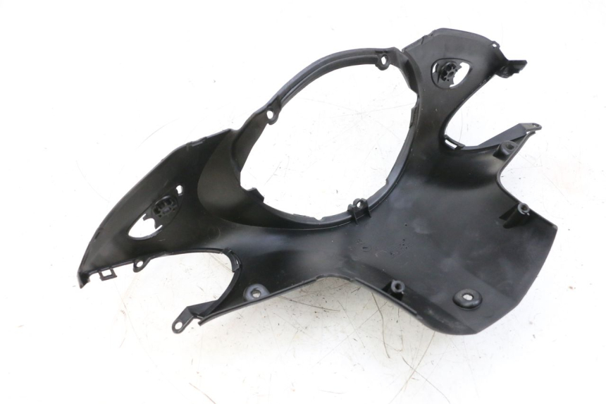 photo de COBERTURA TRASEIRA DO GUIDÃO YAMAHA NEOS NEO'S 4T 50 (2008 - 2016) - Outro ângulo de visão
