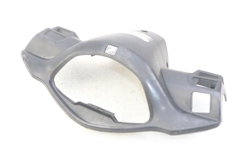 photo de COBERTURA TRASEIRA DO GUIDÃO HONDA NHX LEAD 110 (2008 - 2010) - Marcações e referências