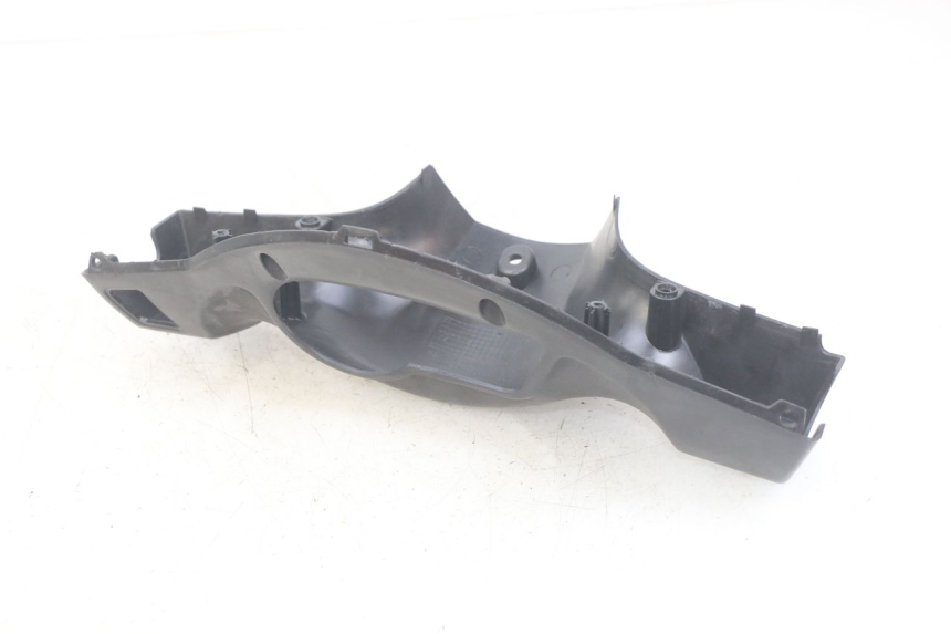 photo de COBERTURA TRASEIRA DO GUIDÃO SYM ORBIT 2 4T 50 (2018 - 2022) - Pontos de fixação