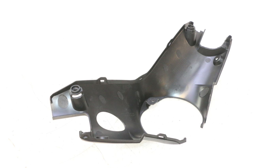 photo de COBERTURA TRASEIRA DO GUIDÃO JM MOTORS R-MAX TECH 50 (2024 - 2026) - Detalhe da peça