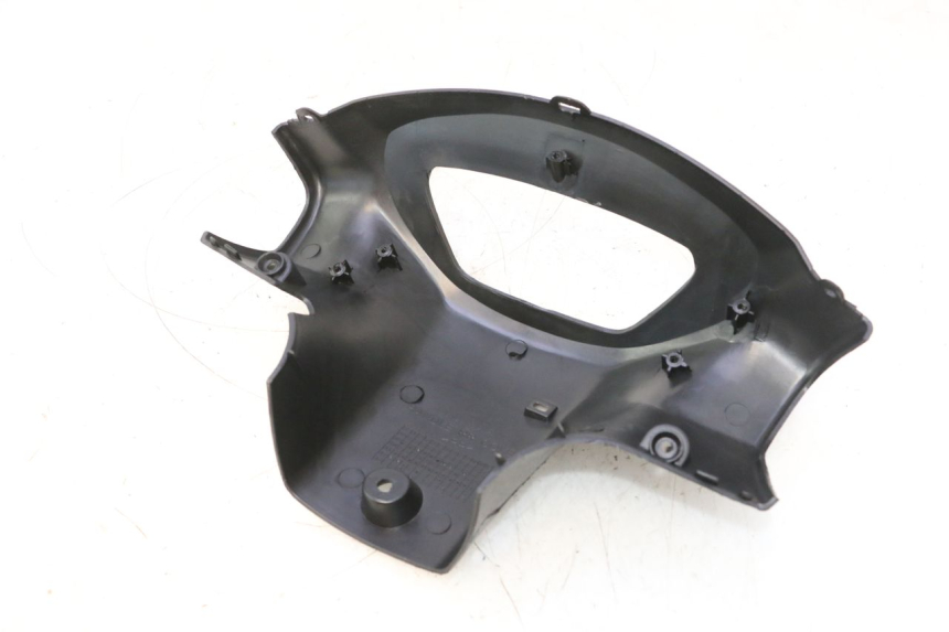 photo de COBERTURA TRASEIRA DO GUIDÃO TNT MOTOR ROMA 12' 2T 50 (2007 - 2018) - Pontos de fixação