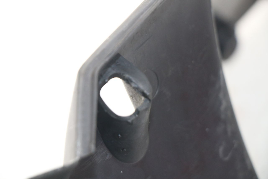 photo de CAPA DE GUIADOR TRASEIRA PEUGEOT SC 50 (1988 - 1992) - Zoom do estado de desgaste
