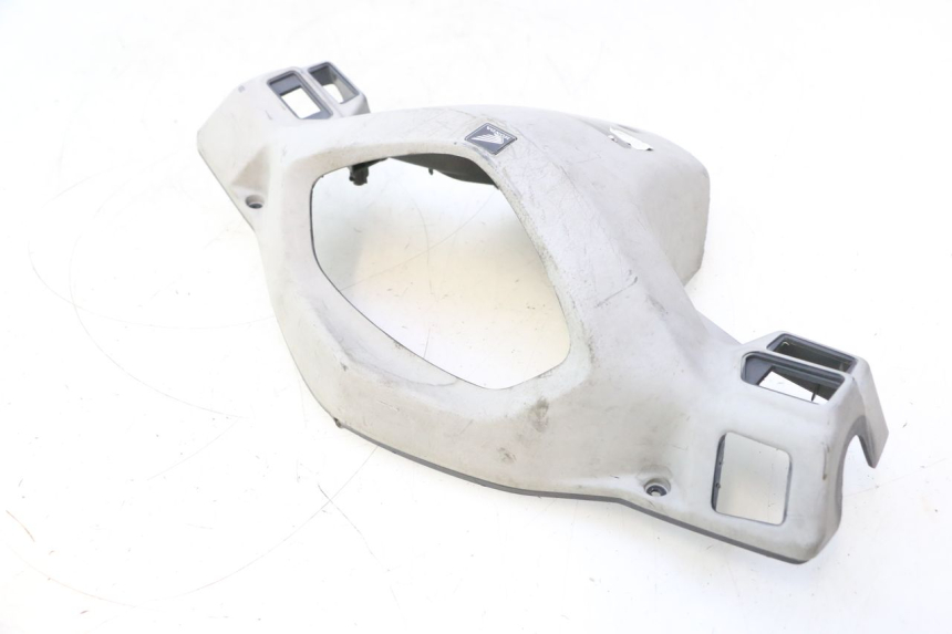 photo de COBERTURA TRASEIRA DO GUIDÃO HONDA SCV LEAD 100 (2003 - 2007) - Peça verificada