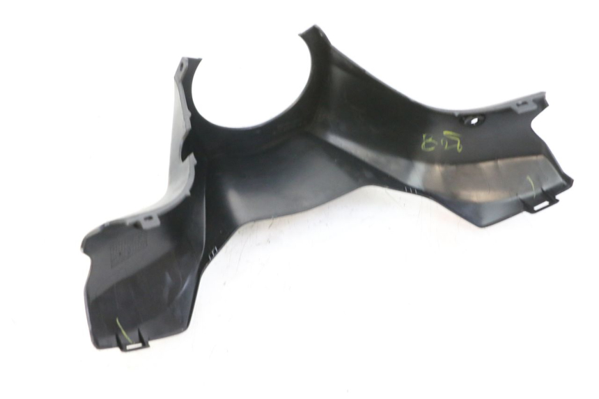 photo de CAPA DO GUIADOR TRASEIRO SUZUKI BURGMAN 125 (2018 - 2021) - Zoom do estado de desgaste