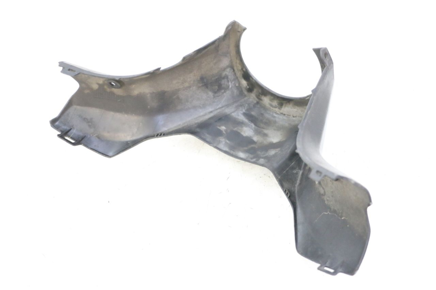photo de COBERTURA TRASEIRA DO GUIDÃO SUZUKI BURGMAN 125 (2015 - 2017) - Outro ângulo de visão