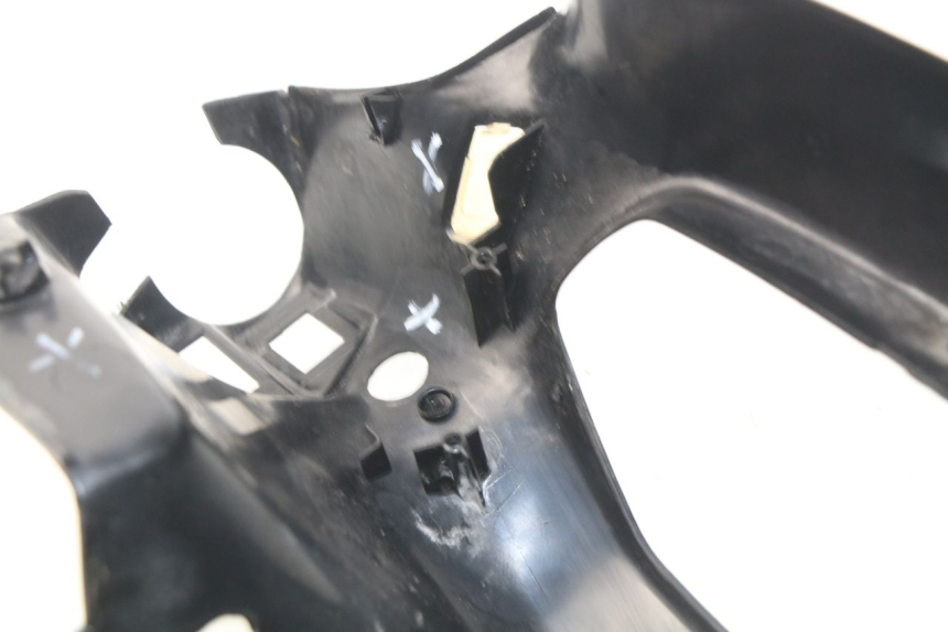 photo de COBERTURA TRASEIRA DO GUIDÃO PEUGEOT SV 80 (1993 - 1997) - Zoom do estado de desgaste