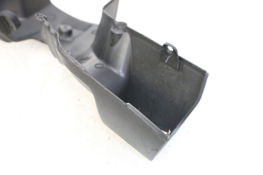 photo de COBERTURA TRASEIRA DO GUIDÃO APRILIA SXR 50 (2021 - 2023) - Vista geral