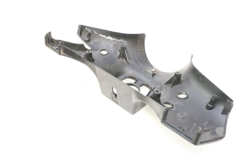 photo de COBERTURA TRASEIRA DO GUIDÃO PIAGGIO VESPA PK FL 2T 50 (1990 - 1996) - Ampliação técnica