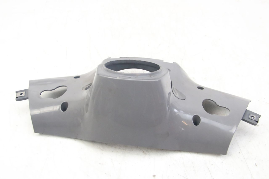 photo de COBERTURA TRASEIRA DO GUIDÃO PIAGGIO VESPA SPRINT 2T 50 (2014 - 2018) - Pontos de fixação