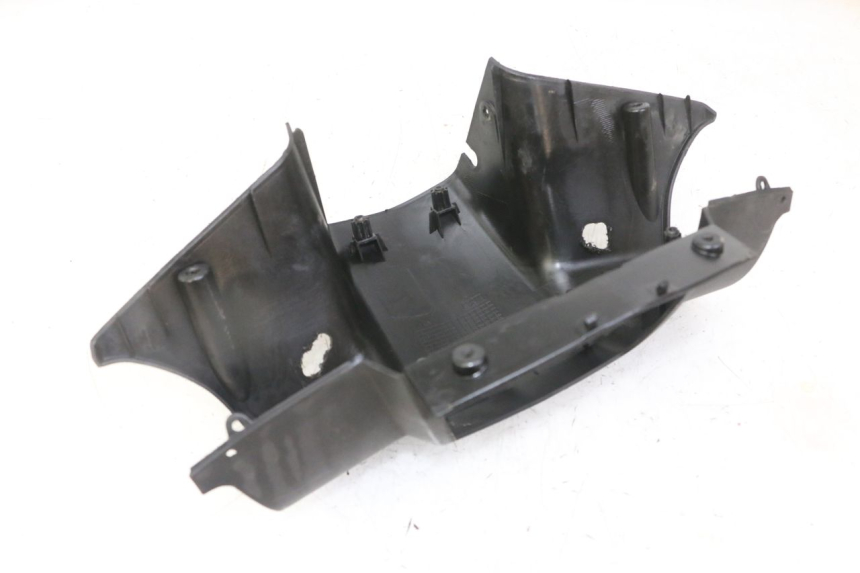 photo de COBERTURA TRASEIRA DO GUIDÃO PEUGEOT VIVACITY NEW 4T 50 (2008 - 2017) - Pontos de fixação