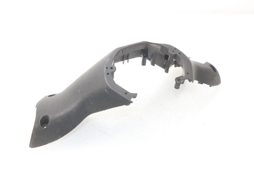 photo de CAPA DE GUIADOR TRASEIRA YAMAHA X-MAX XMAX 125 (2010 - 2013) - Ampliação técnica