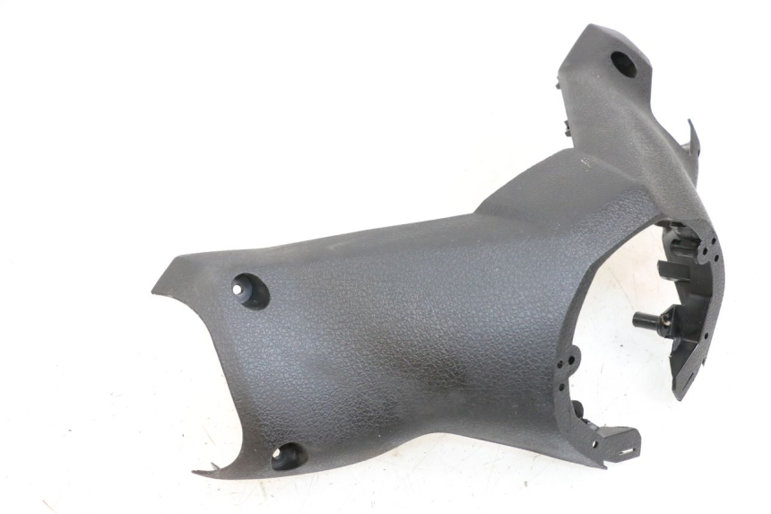 photo de CAPA DE GUIADOR TRASEIRA YAMAHA X-MAX XMAX 125 (2010 - 2013) - Detalhe da peça