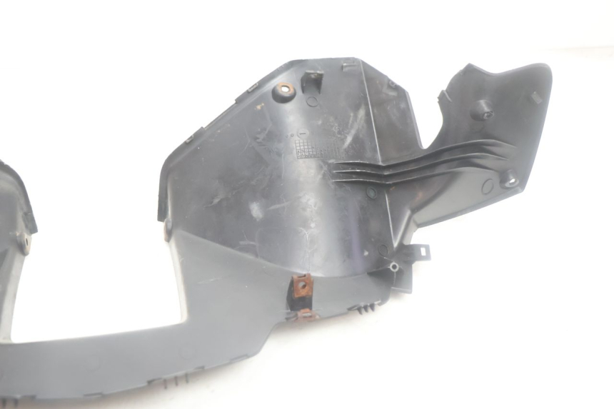 photo de COBERTURA TRASEIRA DO GUIDÃO YAMAHA XMAX X-MAX 125 (2006 - 2009) - Vista geral