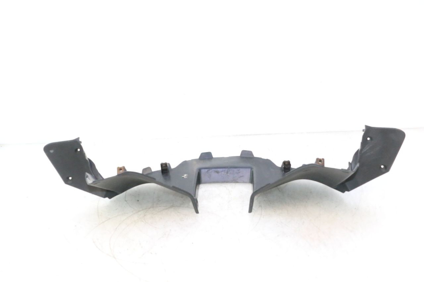 photo de COBERTURA TRASEIRA DO GUIDÃO YAMAHA XMAX X-MAX 125 (2006 - 2009) - Pontos de fixação
