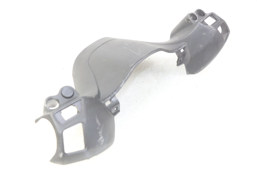photo de COBERTURA TRASEIRA DO GUIDÃO PIAGGIO X9 EVOLUTION 125 (2003 - 2007) - Detalhe da peça