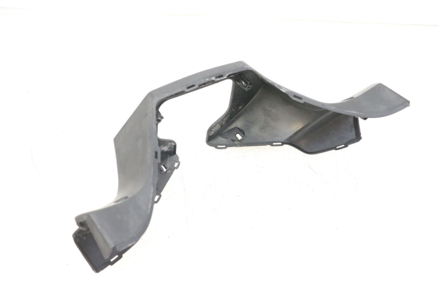 photo de COBERTURA TRASEIRA DO GUIDÃO KYMCO XCITING 250 (2006 - 2009) - Detalhe da peça