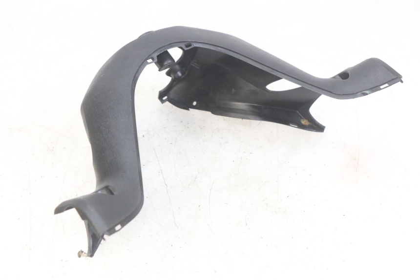 photo de COBERTURA TRASEIRA DO GUIDÃO YAMAHA YP MAJESTY 400 (2004 - 2008) - Detalhe da peça