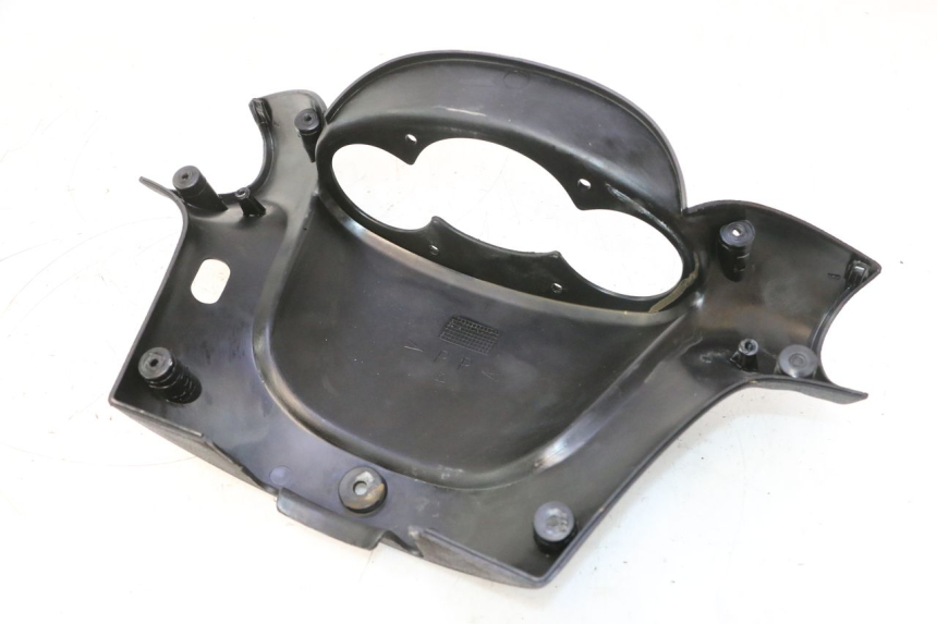 photo de CAPA DO GUIADOR TRASEIRO YAMAHA YP MAJESTY 125 (1998 - 2001) - Ampliação técnica